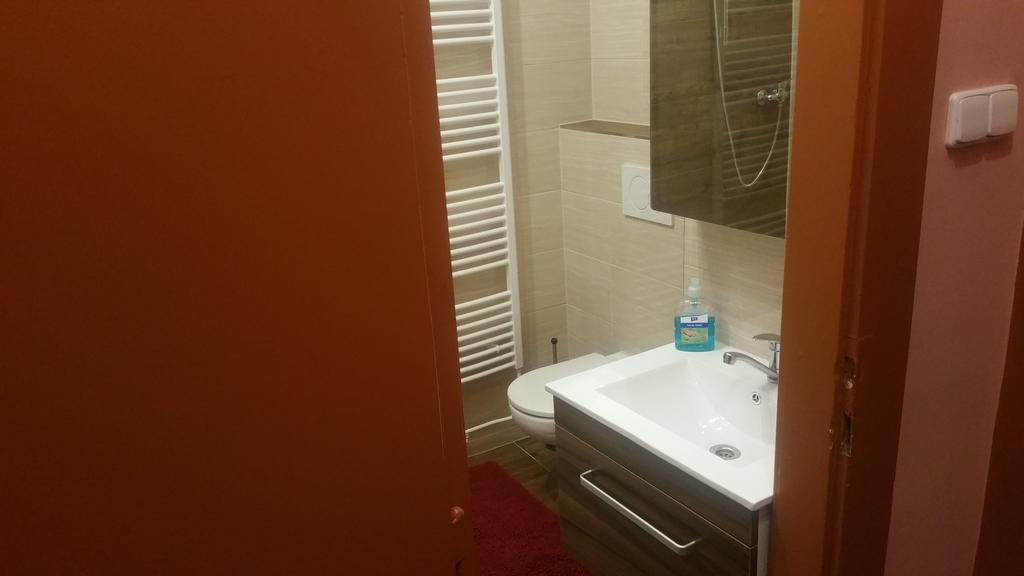 Hotel Koruna Rožnov pod Radhoštěm Стая снимка